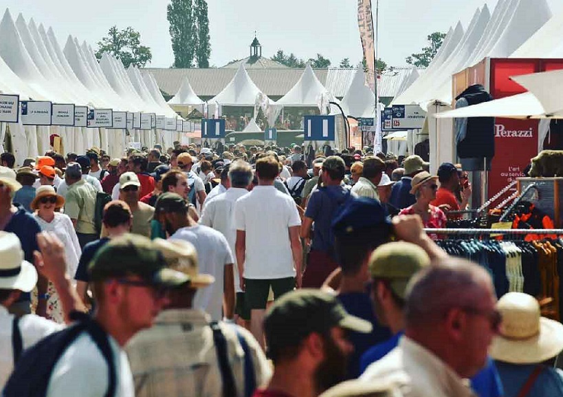 法国芒特拉若利Salon de la Chasse