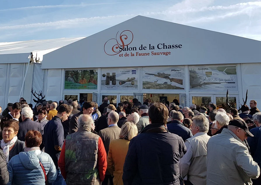 法国芒特拉若利Salon de la Chasse