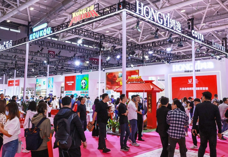 2026年杭州礼赠品、文创产品及数字化展览会Hangzhou Gift Exhibition参展商与海外采购商展台洽谈现场