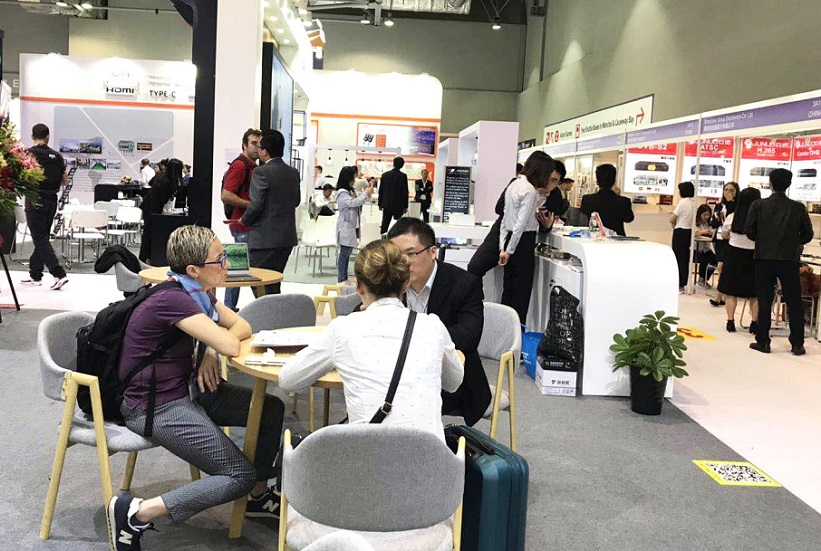 2026年香港环球资源移动电子展览会Global Sources Mobile Electronics展馆现场，专业观众参观实况