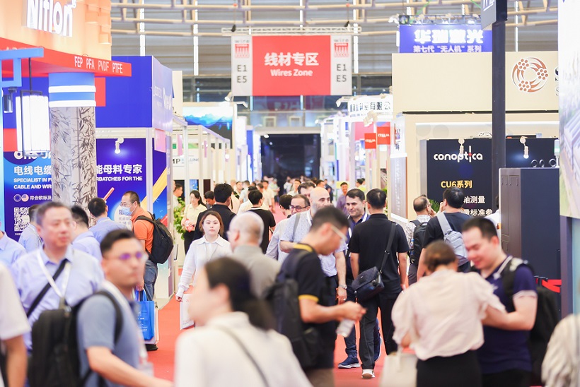 2026年中国(上海)国际线缆及线材展览会Wire China展馆现场,专业观众参观实况