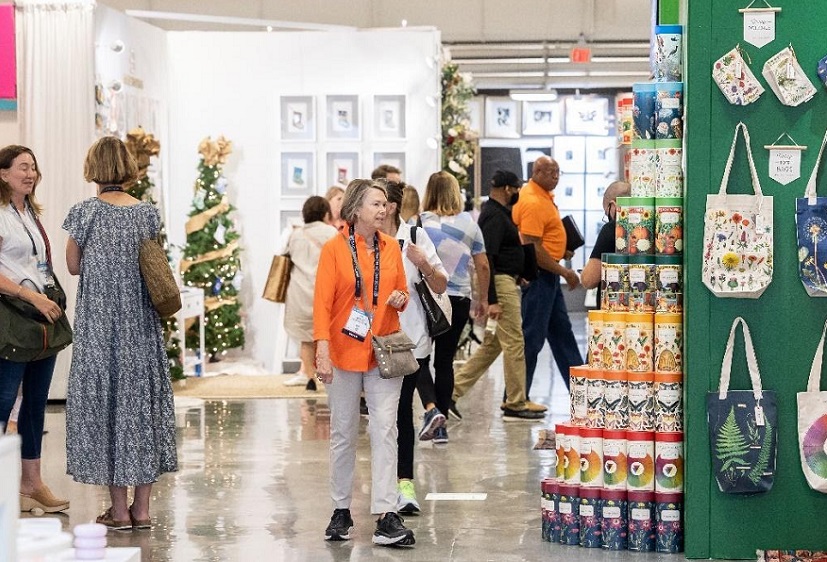 2026年美国亚特兰大礼品展Atlanta Market 参展商与海外采购商展台洽谈现场