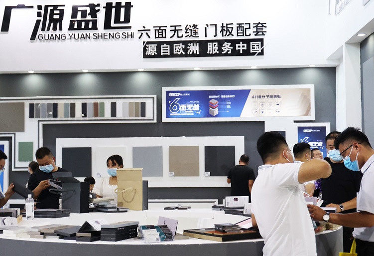 2027年郑州门窗业博览会Zhengzhou door and window industry Expo行业机械设备展品展台实拍