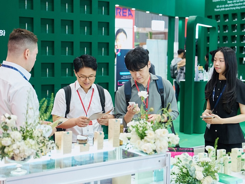 2026年越南胡志明美容及化妆品展览会CosmoBeaute Vietnam展馆内部展台环境实拍