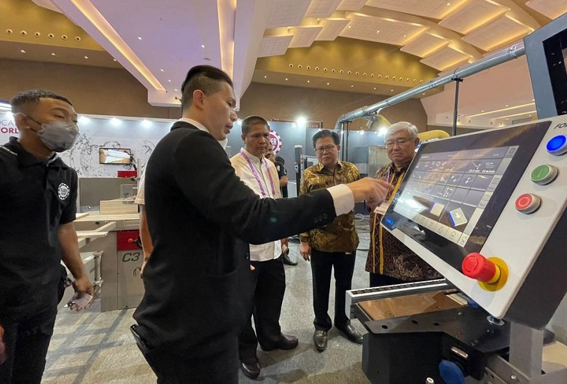 2026年印尼家具配件、木工机械展览会interzum jakarta行业机械设备展品展台实拍