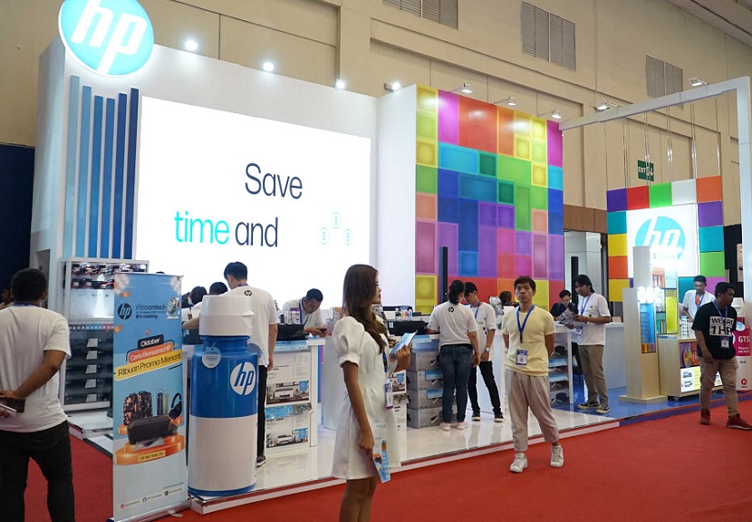 2026年印尼雅加达消费电子展览会INDOCOMTECH展馆内部展台环境实拍