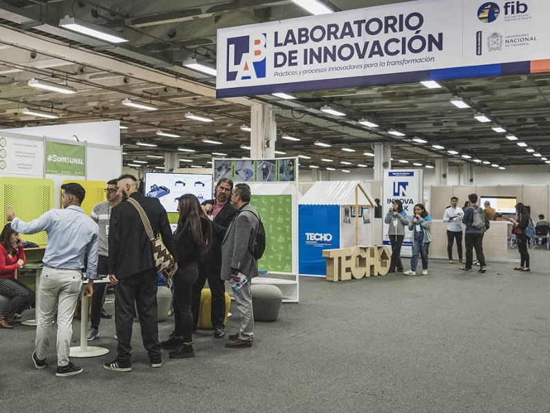 2026年哥伦比亚波哥大工业展览会FIBFERIA INTERNACIONAL INDUSTRIAL DE BOGOTA展馆现场,专业观众参观实况