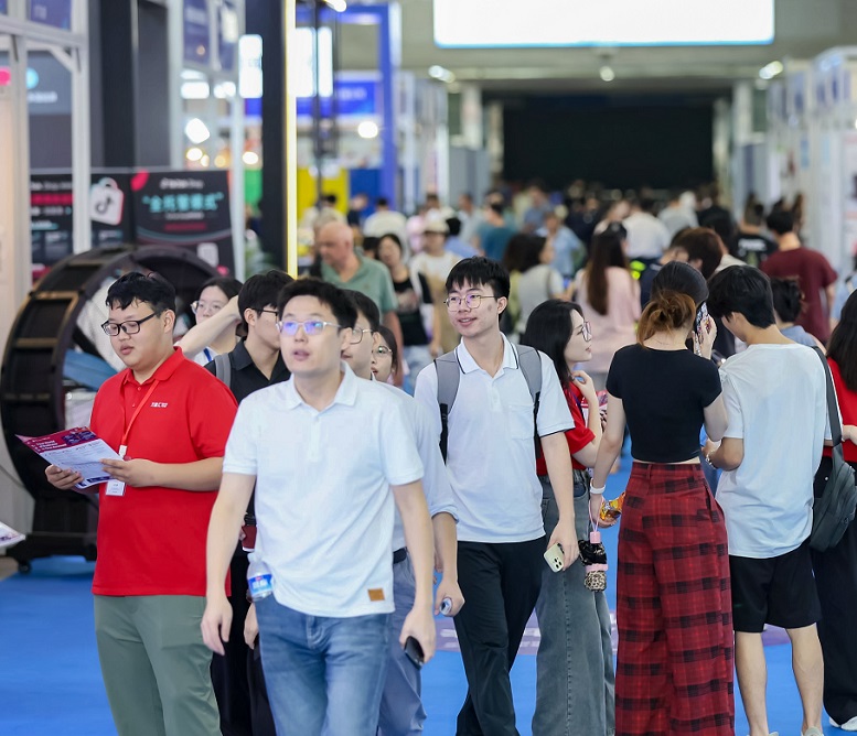 2026年广州国际五金电器博览会暨工业品跨境电商出口展CGHE展会现场产品演示与行业交流活动
