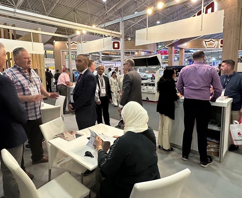 2026年沙特木材及木工机械展览会Saudi Wood Expo展馆现场，专业观众参观实况
