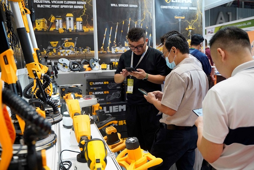 2026年越南胡志明五金工具展览会Hardware Tools Vietnam参展商与海外采购商展台洽谈现场