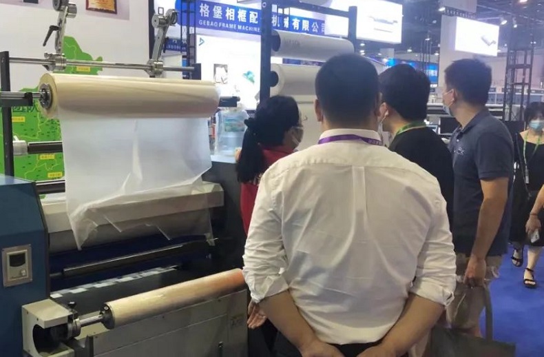2026年中国（义乌）框业与装饰画展览会CAFEXPO参展商与海外采购商展台洽谈现场