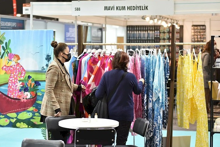2026年土耳其旅游纪念礼品展览会Souvenir Turkey参展商与海外采购商展台洽谈现场