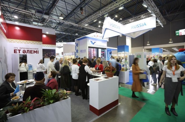 2026年哈萨克斯坦清洁设备展览会CleanExpo Qazaqstan参展商与海外采购商展台洽谈现场