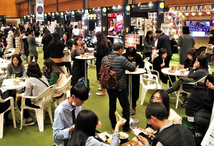 2026年韩国首尔食品展Coex Food Week展会现场产品演示与行业交流活动