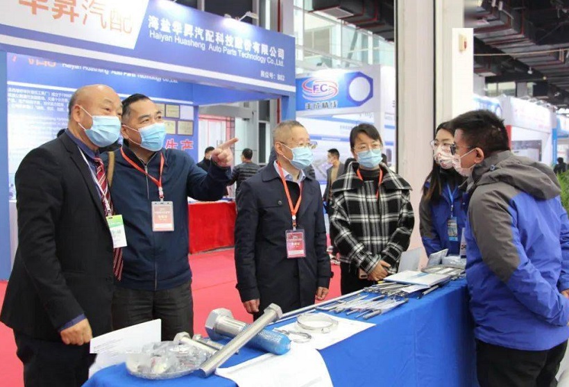 2026年嘉兴紧固件五金机电展-嘉兴紧博会Jiaxing International Import Expo展馆现场,专业观众参观实况