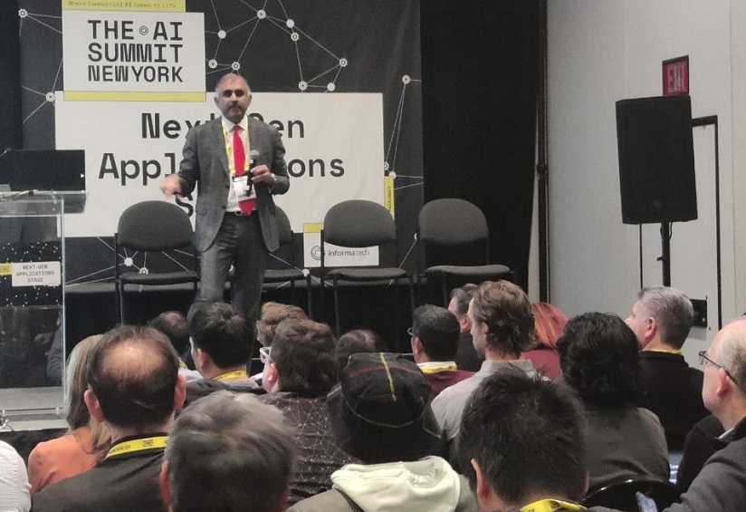 2026年美国纽约人工智能峰会暨展览会The AI Summit New York参展商与海外采购商展台洽谈现场