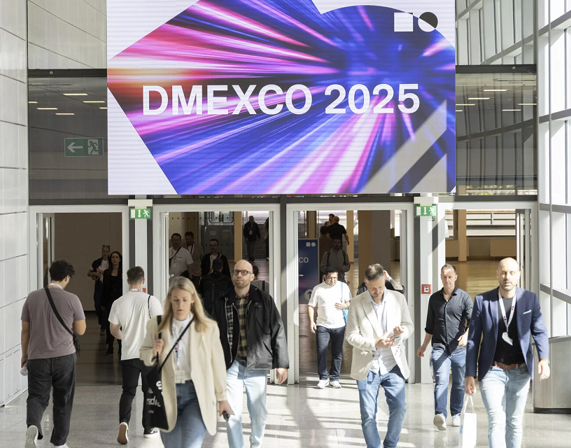 2026年德国科隆数码营销展览会Dmexco参展商与海外采购商展台洽谈现场