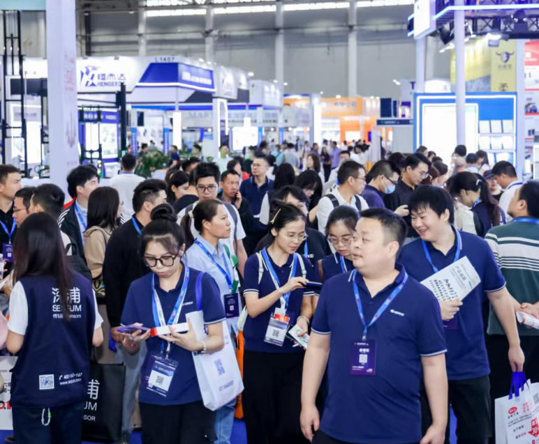 2026年武汉国际机床展览会CWME&WIIF展馆现场,专业观众参观实况