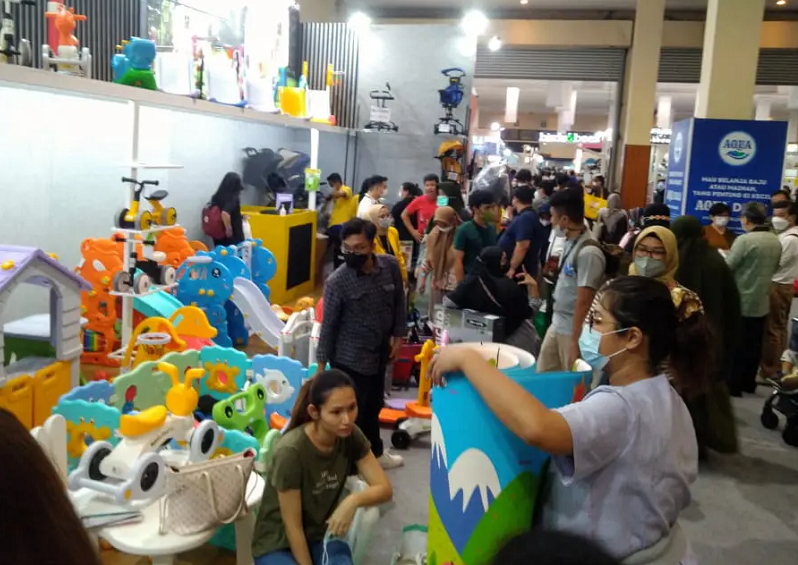 2026年印尼母婴用品及儿童用品展览会IMBEX参展商与海外采购商展台洽谈现场