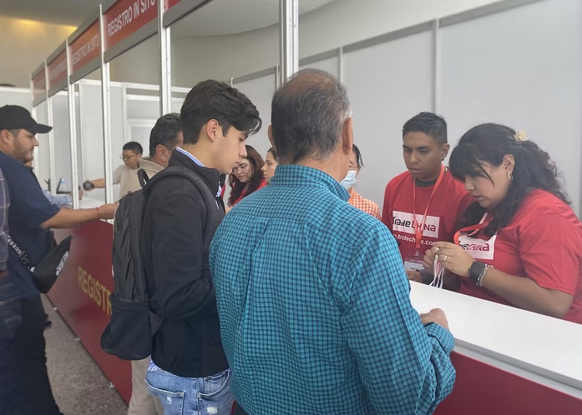 2026年墨西哥国际家居礼品展MEXICO HOMELIFE EXPO参展商与海外采购商展台洽谈现场