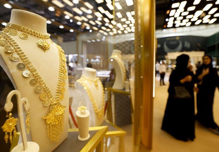 2026年中东沙迦珠宝钟表展览会Watch & Jewellery Middle East Show展馆现场,专业观众参观实况