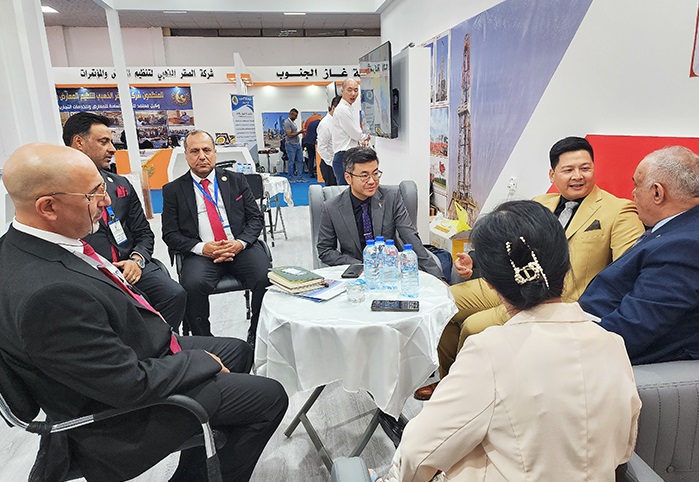 2026年伊拉克巴格达石油及天然气展览会Iraq Oil and Gas Technology Exhibition参展商与海外采购商展台洽谈现场
