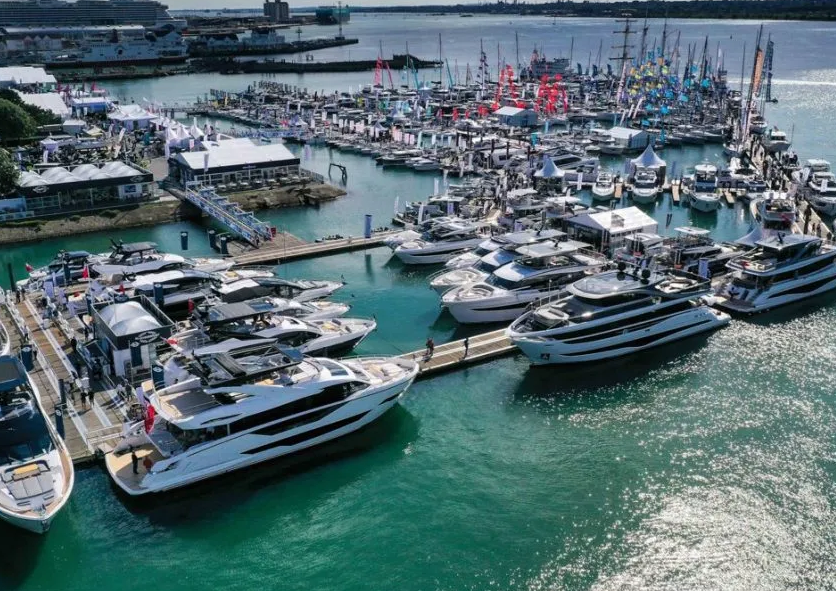 2026年英国南安普顿游艇展览会Southampton International Boat Show展馆现场,专业观众参观实况