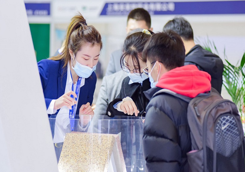 2026年上海亚洲保温展TIM Expo展馆现场,专业观众参观实况