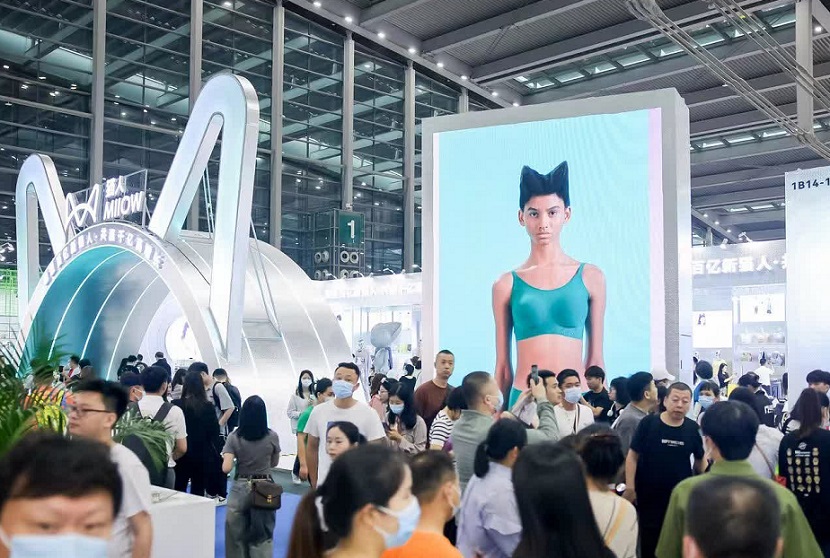 2026年杭州国际品牌内衣展览会Hangzhou international brand underwear Expo参展商与海外采购商展台洽谈现场