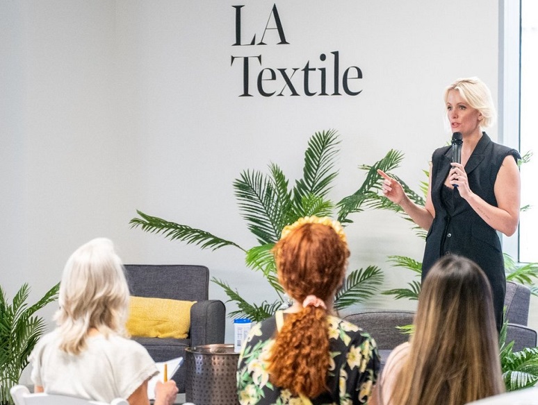 2026年美国洛杉矶纺织服装面料展览会LA TEXTILE行业机械设备展品展台实拍