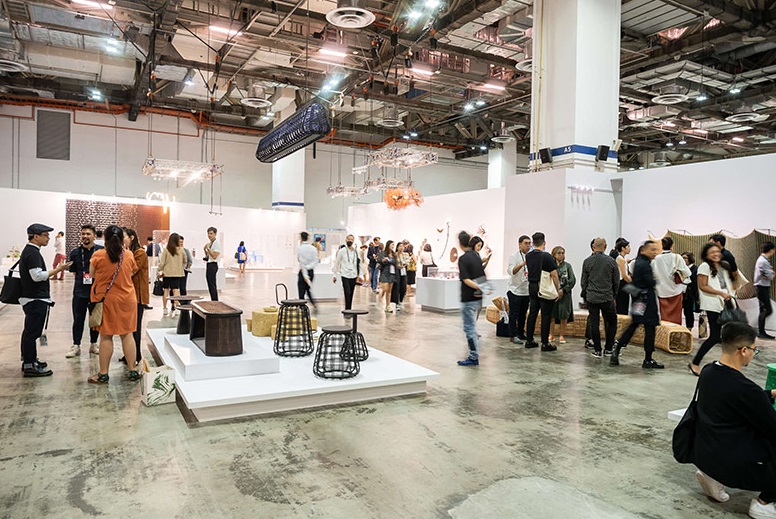 2026年泰国亚洲设计、家具、装饰展览会FIND DESIGN FAIR ASIA参展商与海外采购商展台洽谈现场