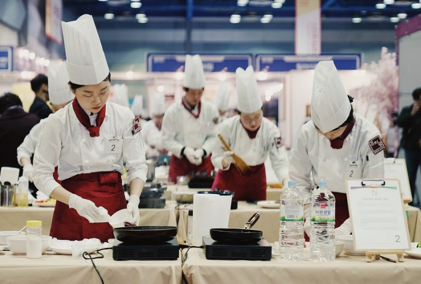 2026年韩国首尔食品加工包装机械展WORLD FOODTECH EXPO展会现场产品演示与行业交流活动
