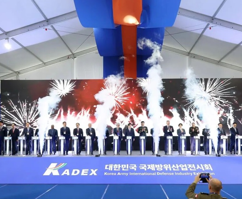 2026年韩国陆军国际防务工业展览会KADEX展馆内部展台环境实拍