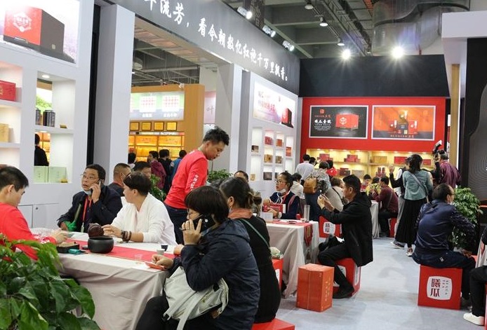 2026年武汉国际茶产业展-武汉茶博会TEAEXPO展馆现场,专业观众参观实况