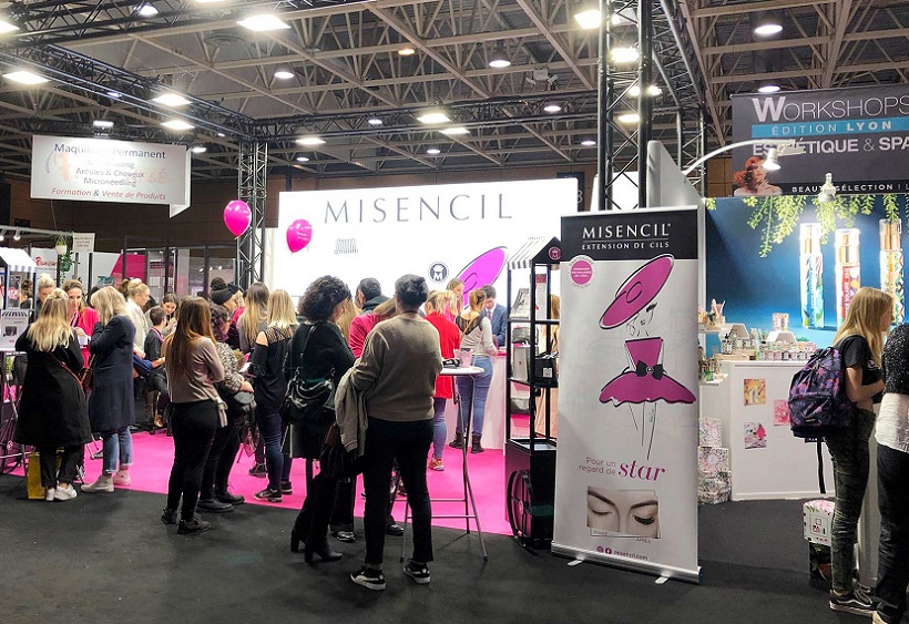 2026年法国里昂美容美发展览会beaute selection展馆现场，专业观众参观实况