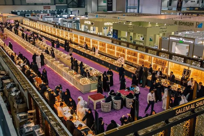 2026年中东沙迦珠宝钟表展览会Watch & Jewellery Middle East Show展会现场产品演示与行业交流活动