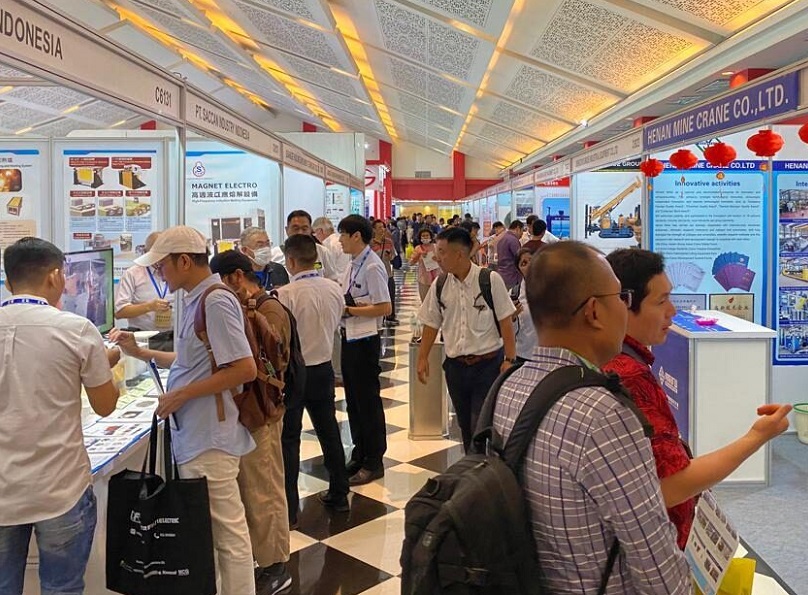 2026年印尼雅加达冶金压铸展览会METEC Indonesia参展商与海外采购商展台洽谈现场