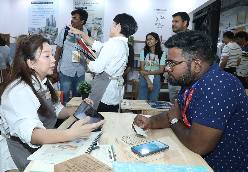 2026年印度孟买家具展览会WOFXWORLD FURNITURE EXPO展会现场产品演示与行业交流活动