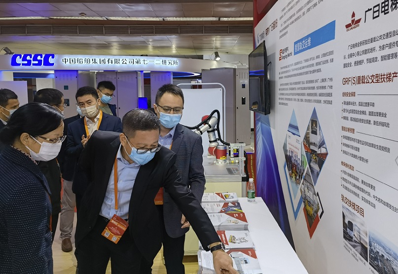 2026年深圳铁路展览会iMetro展馆现场,专业观众参观实况