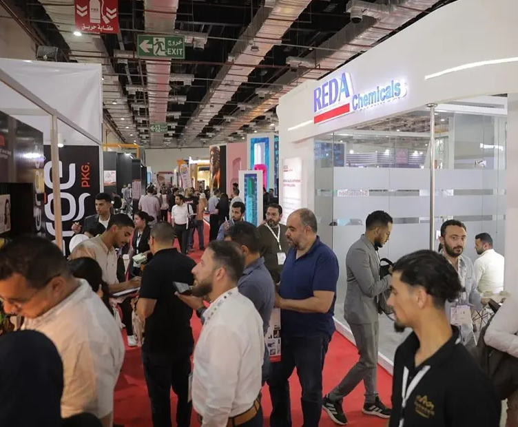 2026年埃塞俄比亚美容、化妆品展览会Ethiopia Beauty & Fashion Expo展馆现场,专业观众参观实况