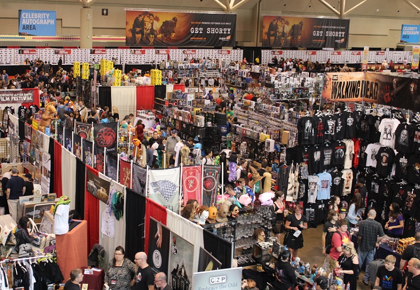 2026年美国旧金山动漫展览会FAN EXPO San Francisco展馆现场,专业观众参观实况