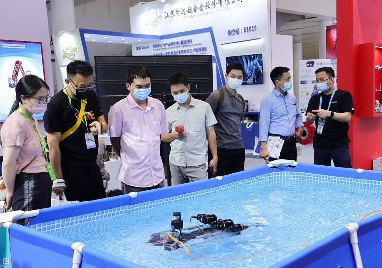 2026年丝路新疆石油及化工工业博览会CACPE展会现场产品演示与行业交流活动