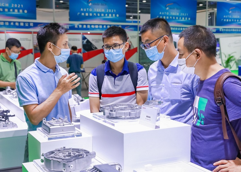 2026年广州国际汽车技术展览会AUTO TECH展馆现场,专业观众参观实况