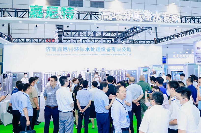 2026年南京国际水展JINNOC WATER EXPO展馆现场,专业观众参观实况
