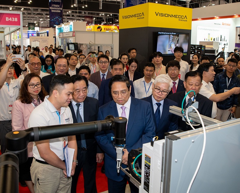 2026年越南世界自动化展览会AWAutomation World Vietnam参展商与海外采购商展台洽谈现场