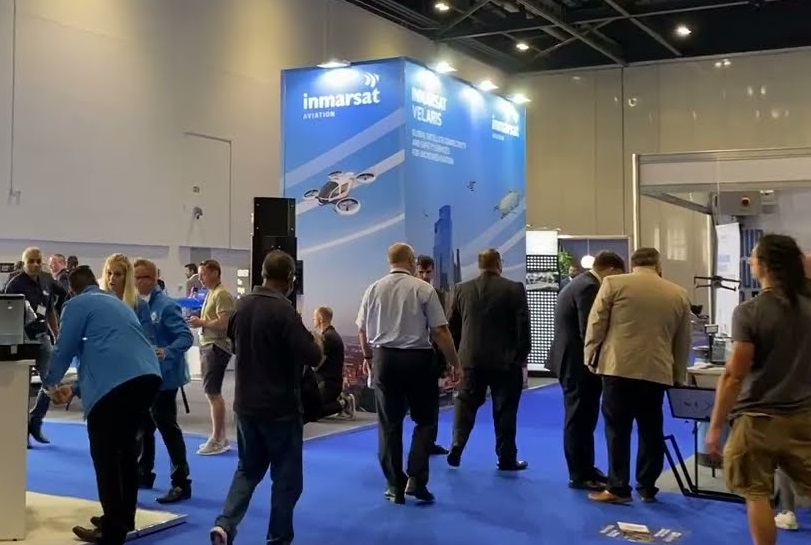 2026年英国伦敦无人机展览会DroneX展馆现场,专业观众参观实况
