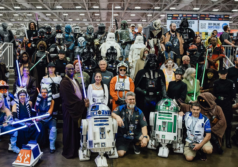 2026年美国旧金山动漫展览会FAN EXPO San Francisco行业机械设备展品展台实拍