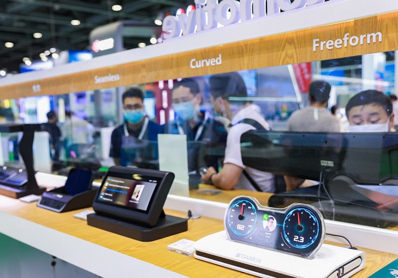 2026年广州国际汽车技术展览会AUTO TECH展馆现场,专业观众参观实况
