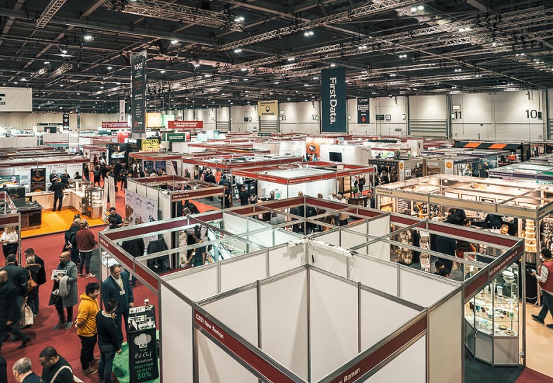 2026年英国伦敦餐饮外卖创新展览会Restaurant & Takeaway Innovation Expo展馆内部展台环境实拍