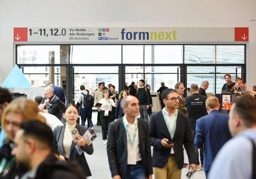 2026年德国法兰克福精密成型及3D打印制造展览会Formnext参展商与海外采购商展台洽谈现场